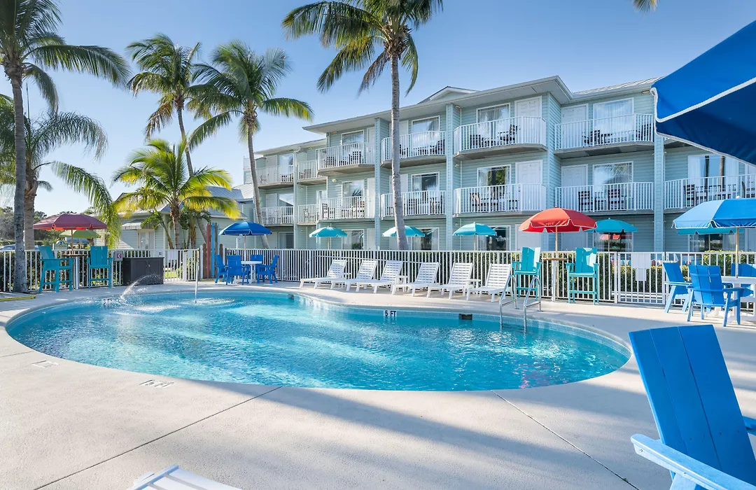 Capt Hirams Resort-1