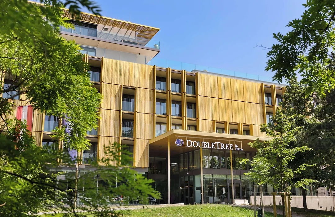 Doubletree By Hilton Vienna Schonbrunn-1