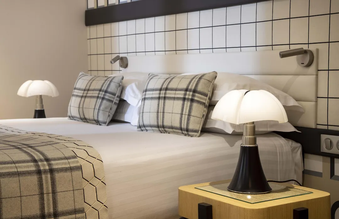 Hotel Sleeping Belle - Gare De Lyon Bastille-1