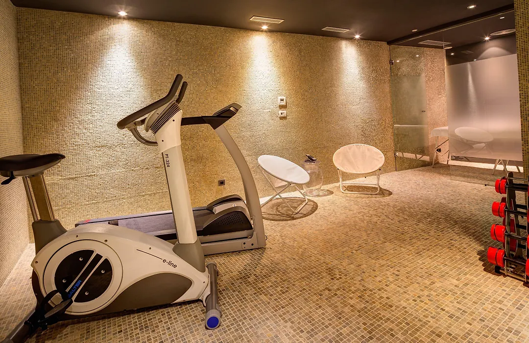 Hotel Bagués, a Small Luxury Hotel of the World-1