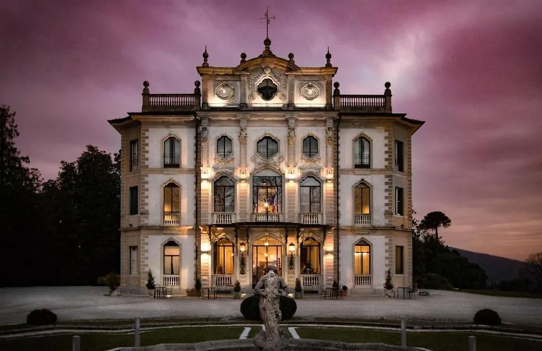 Hotel Villa Borghi-1