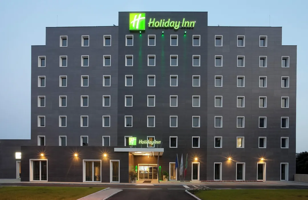 Holiday Inn Milan Nord Zara By Ihg-1