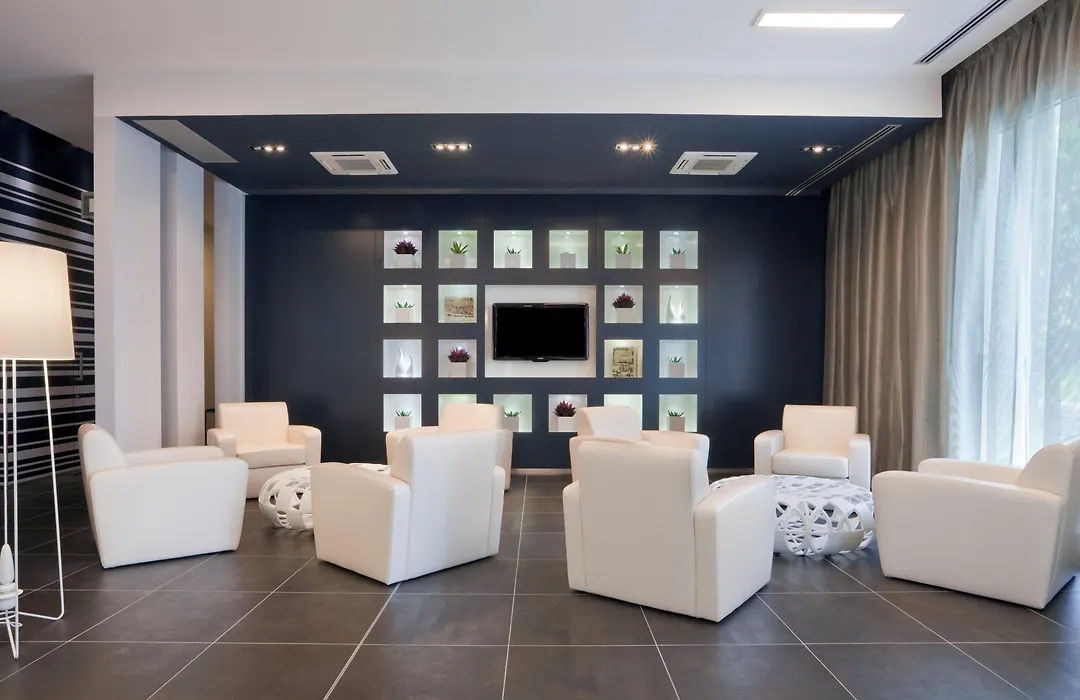 Holiday Inn Milan Nord Zara By Ihg-1