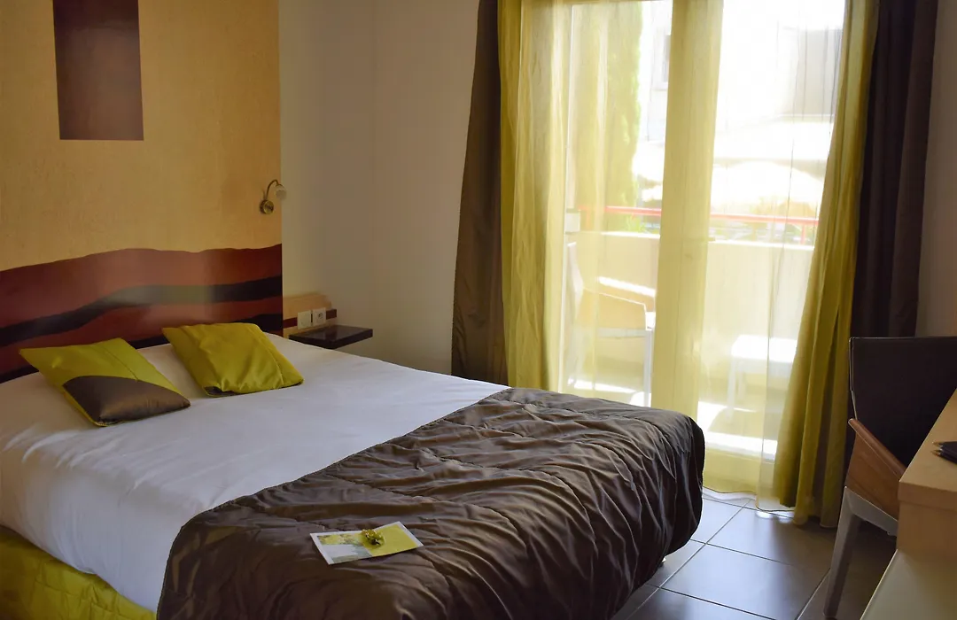 Logis Hotel La Fauceille-1