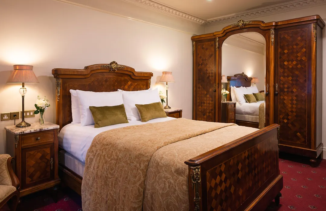 Arbutus Hotel-1