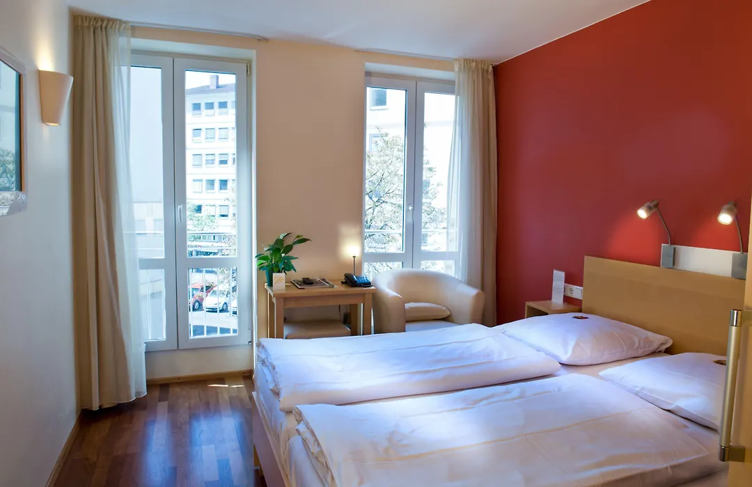 Town Hotel Wiesbaden City Centre-1