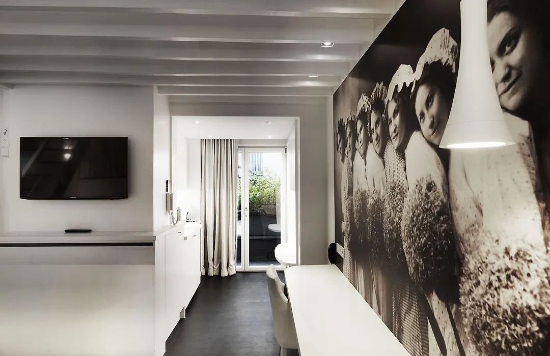 Hotel Harmony-1