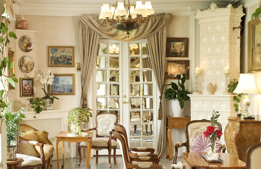 Losby Gods Manor-1