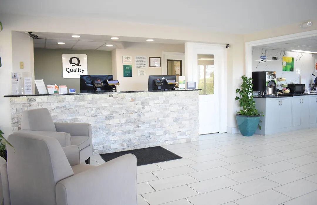 Quality Inn Manning I-95-1