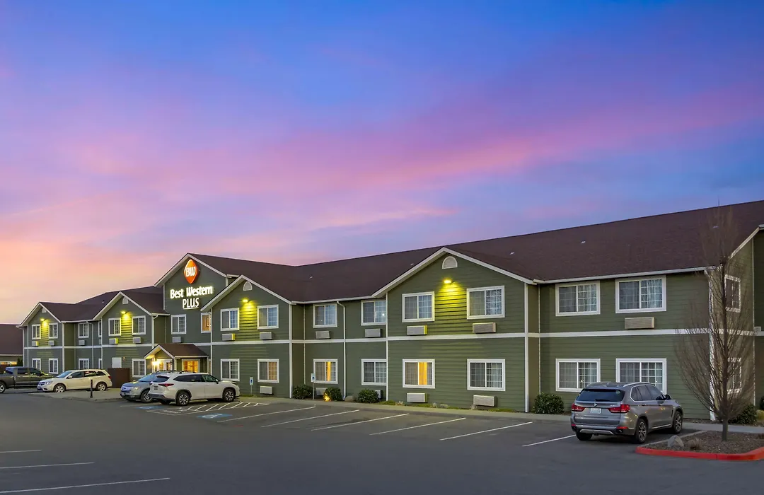 Best Western Plus The Inn At Horse Heaven-1