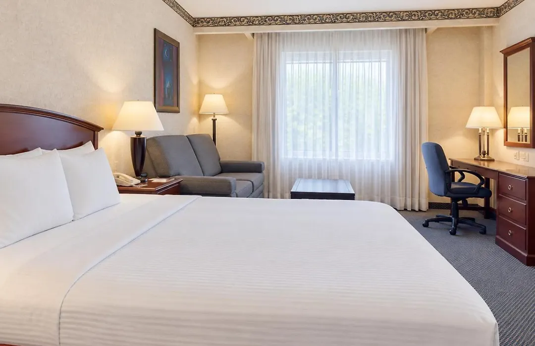 Quality Inn Monterrey La Fe-1