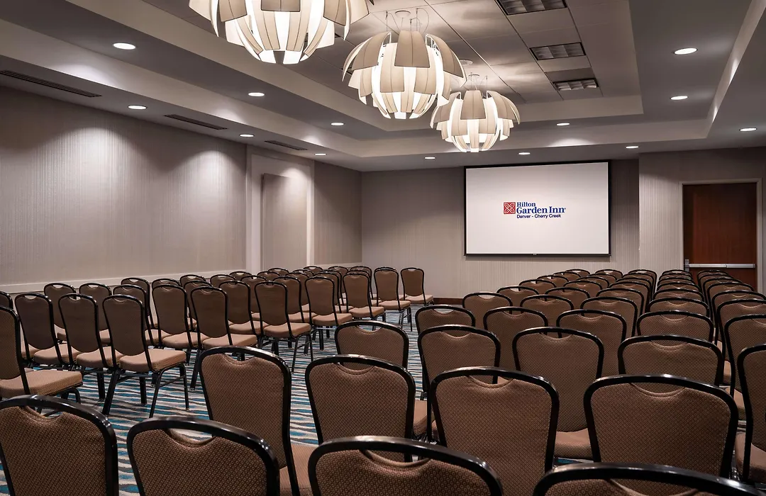 Hilton Garden Inn Denver/Cherry Creek-1