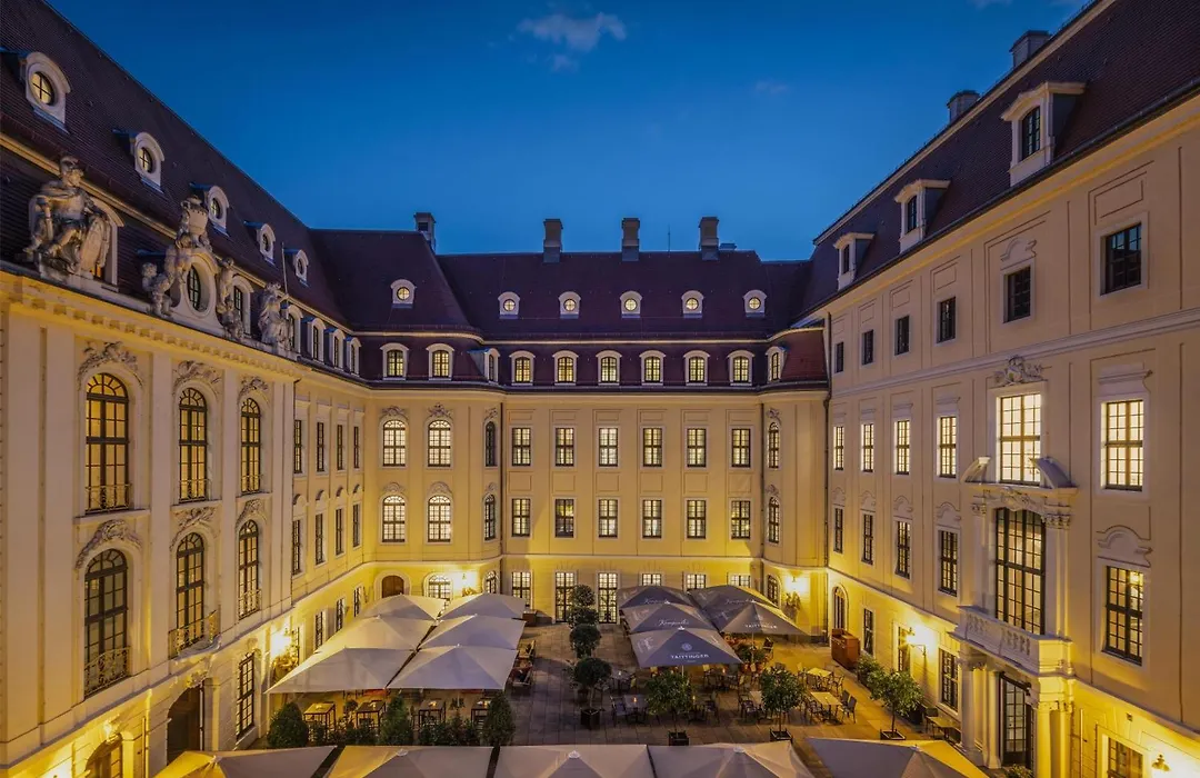Hotel Taschenbergpalais Kempinski-1