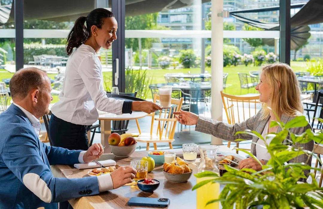 Novotel Lausanne Bussigny-1