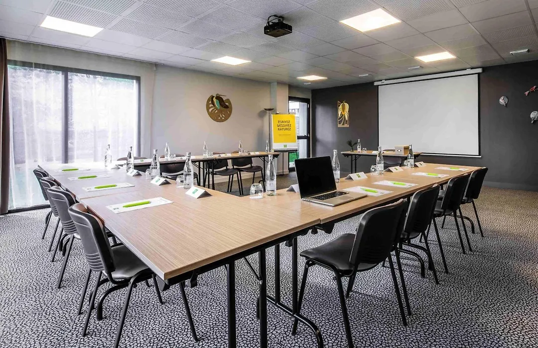 Ibis Styles Rennes Cesson-1