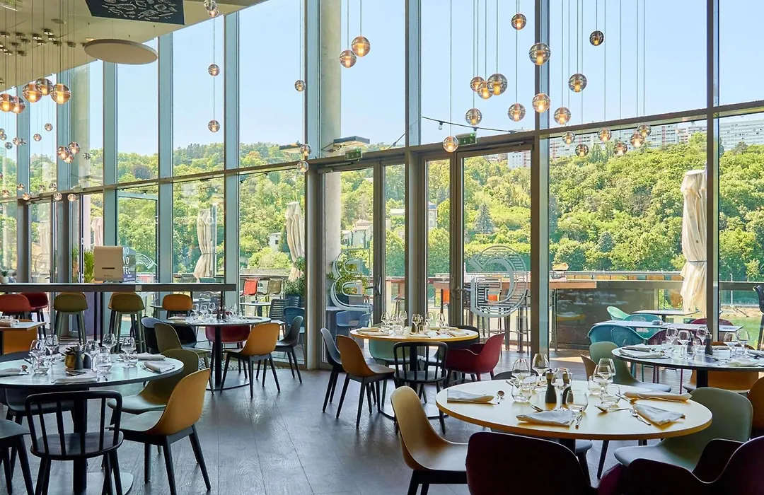 Novotel Lyon Confluence-1