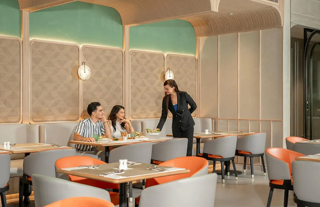 Hyatt Place Bangkok Sukhumvit 1-1