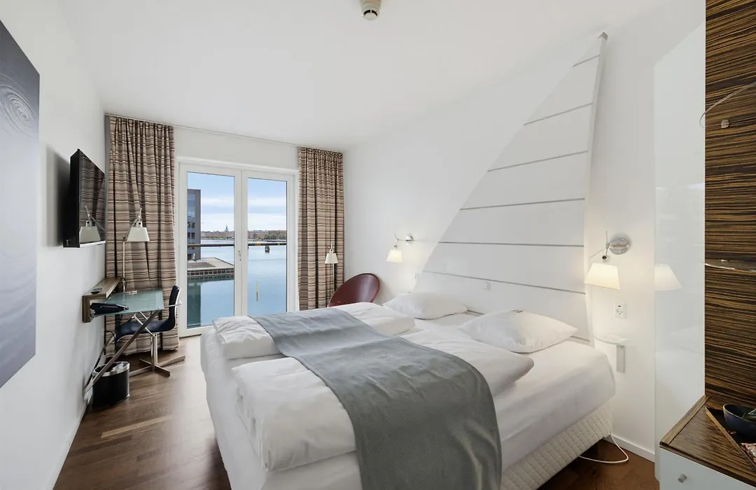 Copenhagen Island Hotel-1