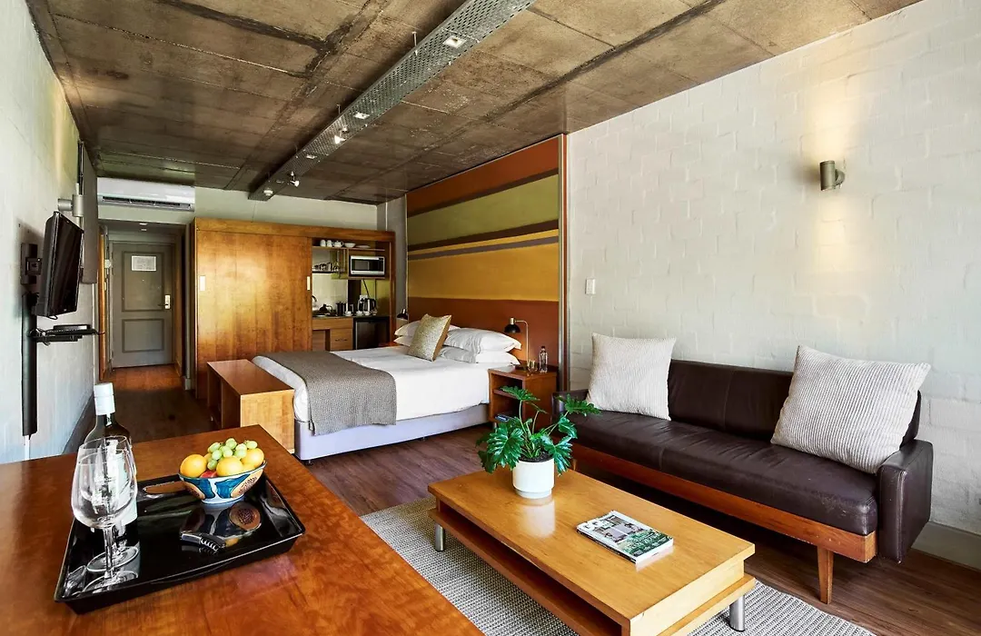 Hippo Boutique Hotel-1