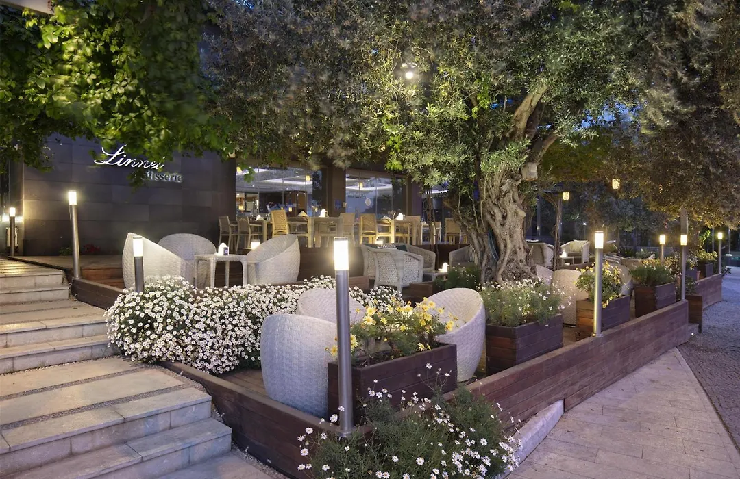 Doubletree By Hilton Kusadasi-1