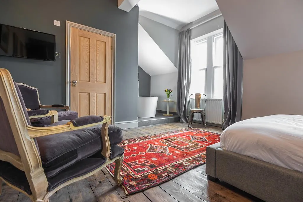 St Valery Boutique Bed + Breakfast-1