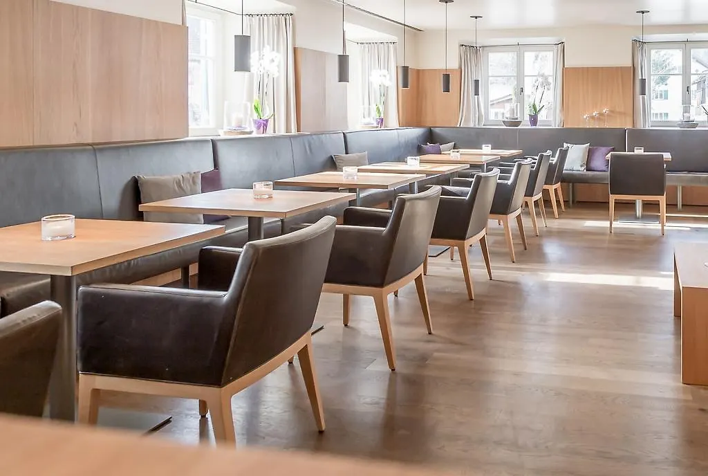 Alpenhotel Krone-1