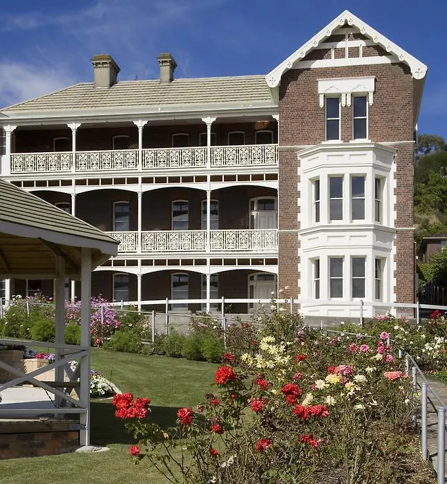 Auldington Hotel-1