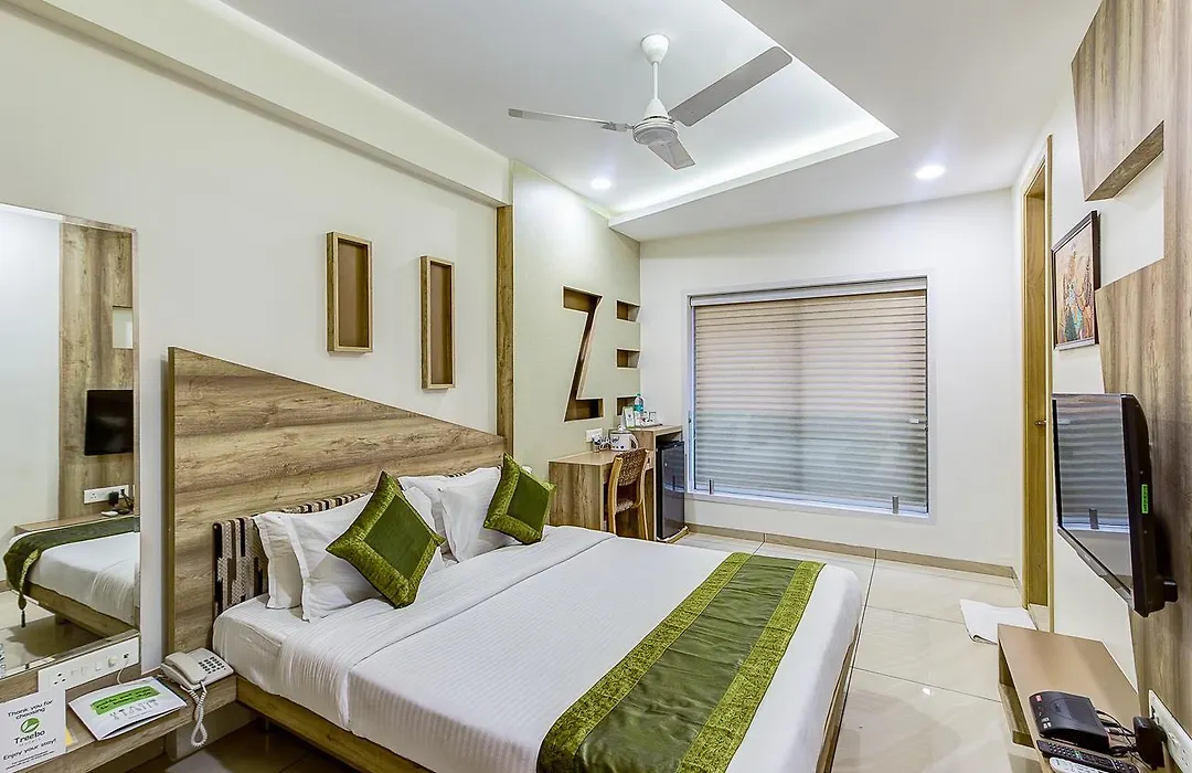 Treebo Daksh Residency-1