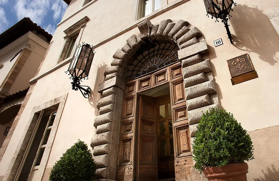 Relais & Chateaux Palazzo Seneca-1