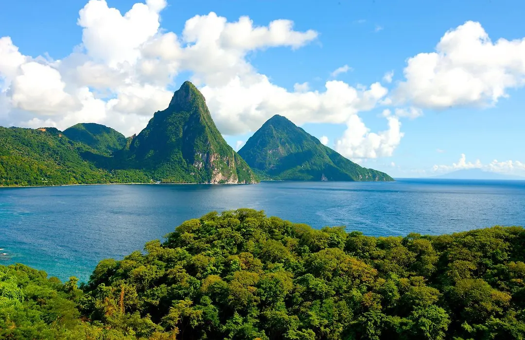 Jade Mountain-1