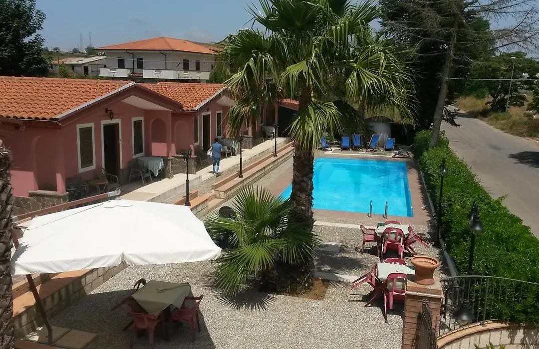 Hotel La Pineta-1