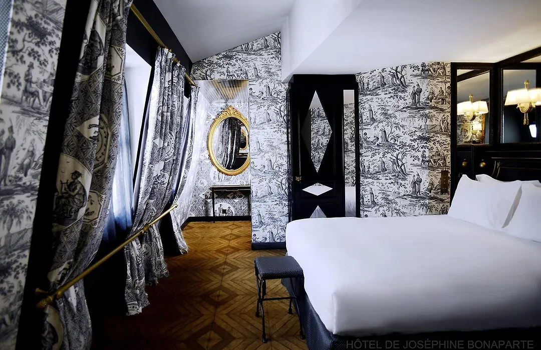 Hotel De Josephine Bonaparte-1