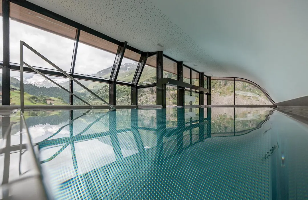 Josl Mountain Lounging Hotel - Adults Only!-1