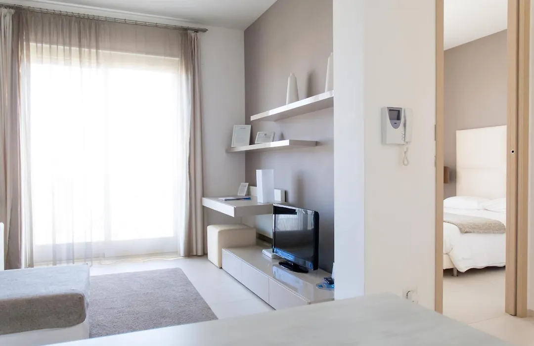 Soglow Business Class Hotel-1