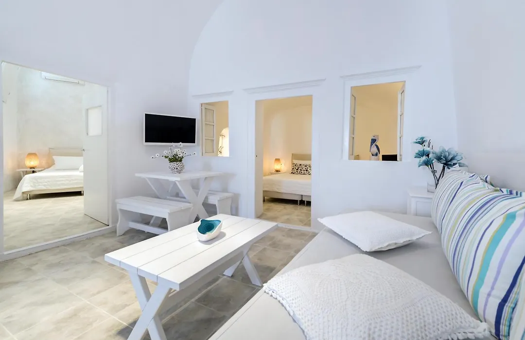 Dream Island Hotel-1