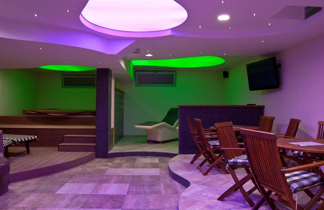 Hill Hotel Wellness & Spa-1