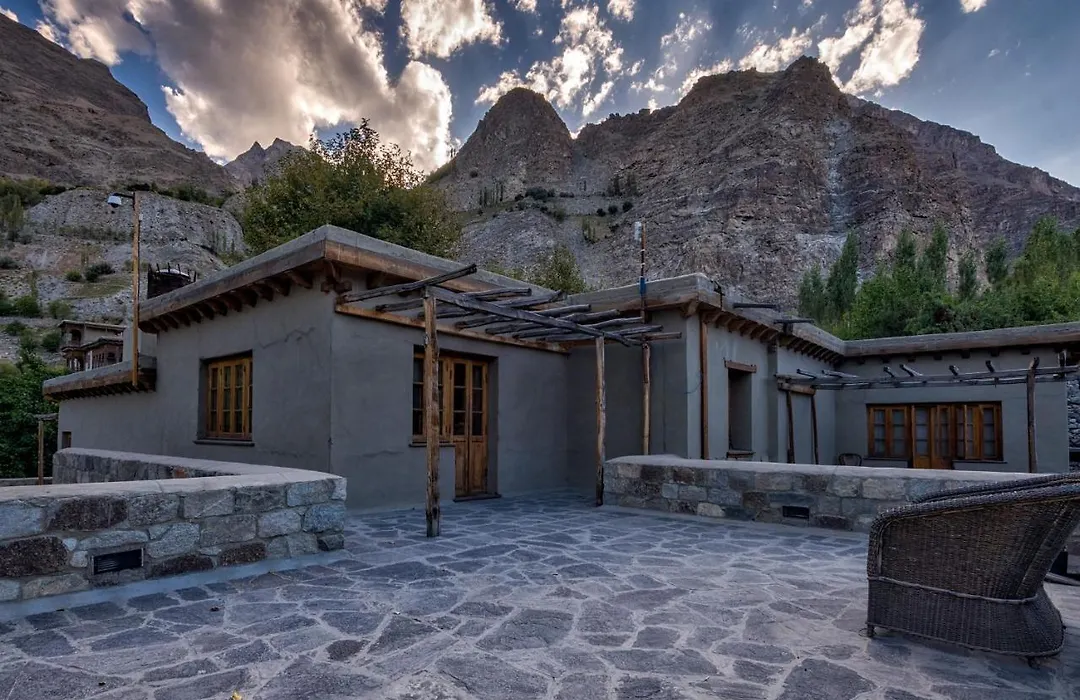 Serena Khaplu Palace-1