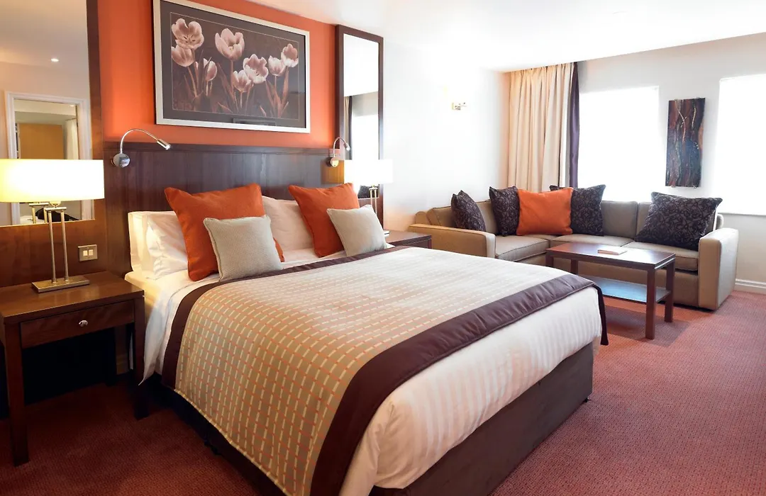 Best Western Plus Milford Hotel-1