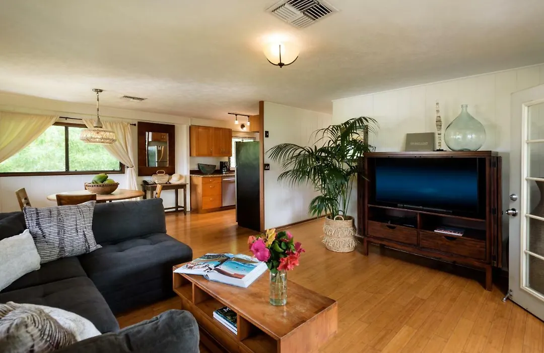 Paia Inn-1