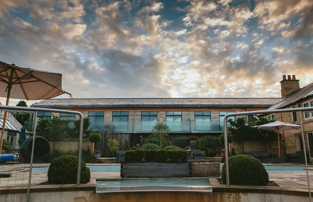 Feversham Arms Hotel & Verbena Spa-1
