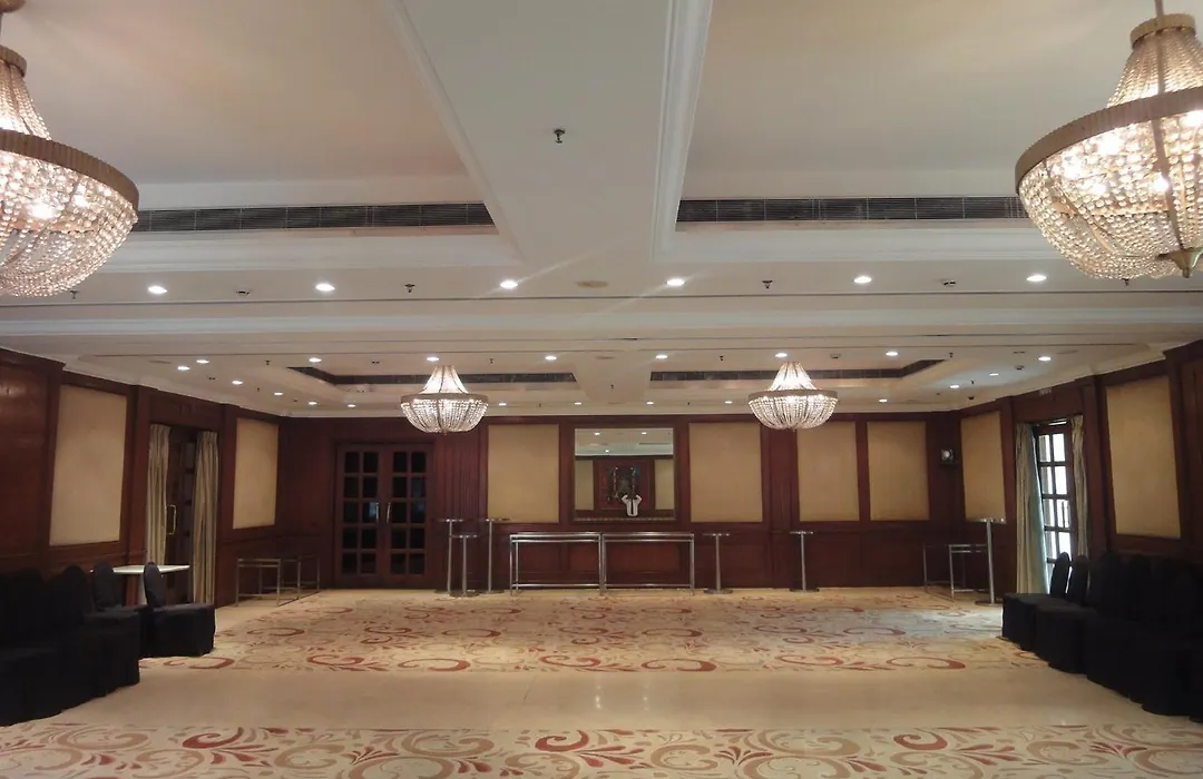 Radisson Hotel Varanasi-1