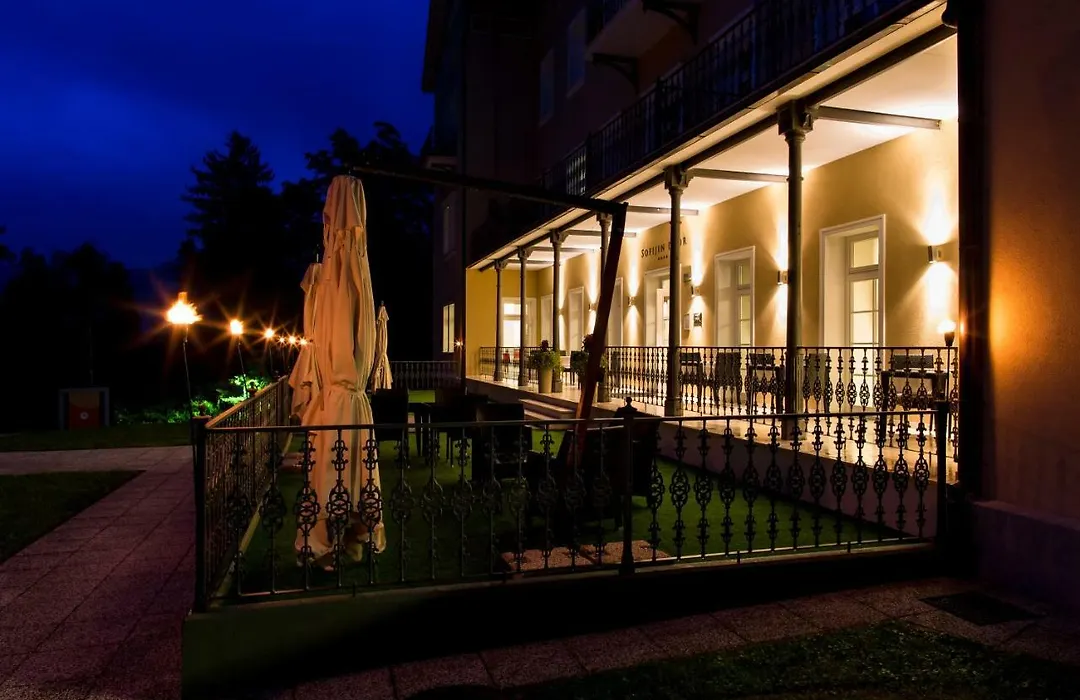 Rimske Terme Resort - Hotel Zdraviliski Dvor-1