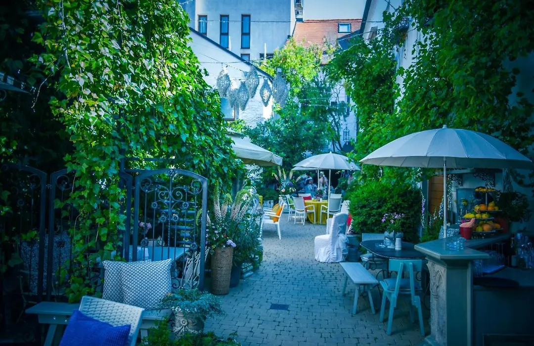 Art Boutique Hotel Bürgerhaus-1