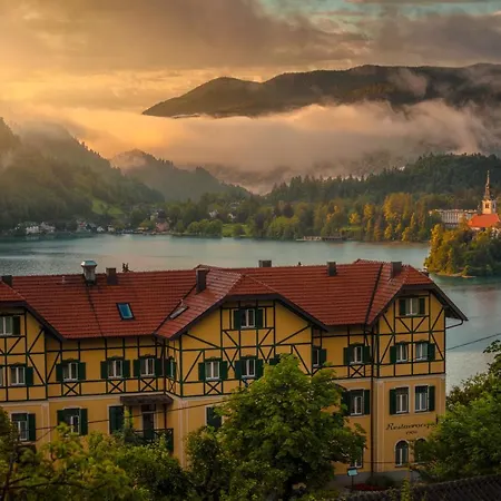 Hotel Triglav-3