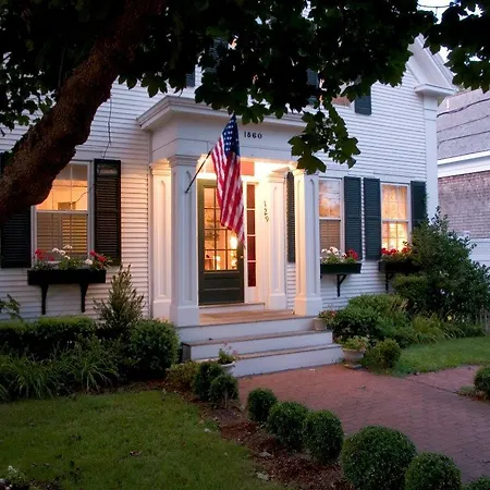 Ashley Inn-2