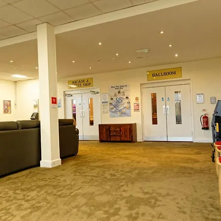 Sand Bay Holiday Village - Adults Only-2