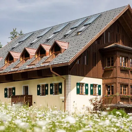 Natura Boutique Chalet Wellness Spa-2