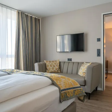 Hotel Swiss Star-2