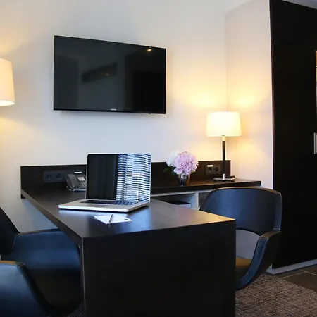 Schiller 5 Hotel-3