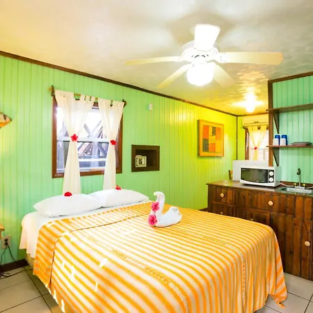 Bananarama Dive & Beach Resort-3
